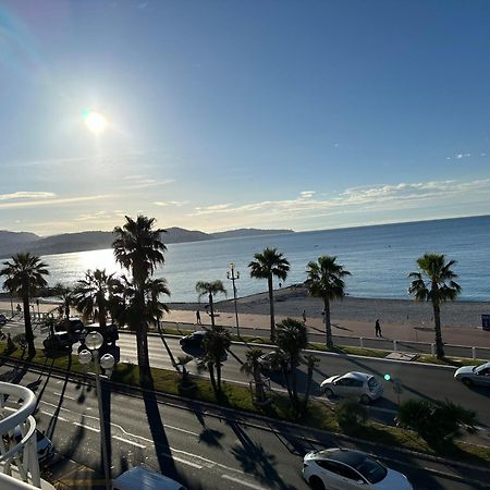 Beach Front, Superbe Appartement Pour 4 Personnes Nice Exterior photo